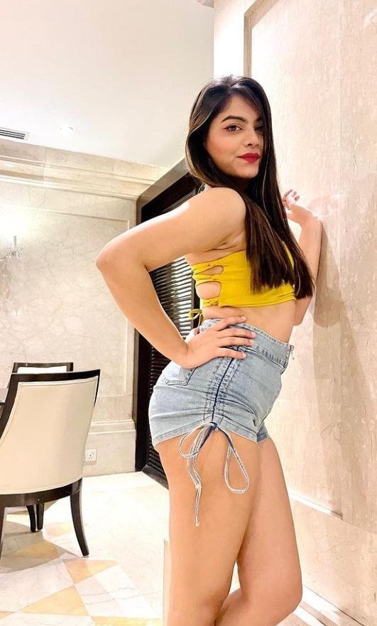 Indirapuram call girl service